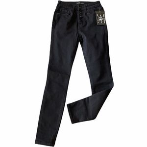 True Religion Halle High Rise Super Skinny Pant 26